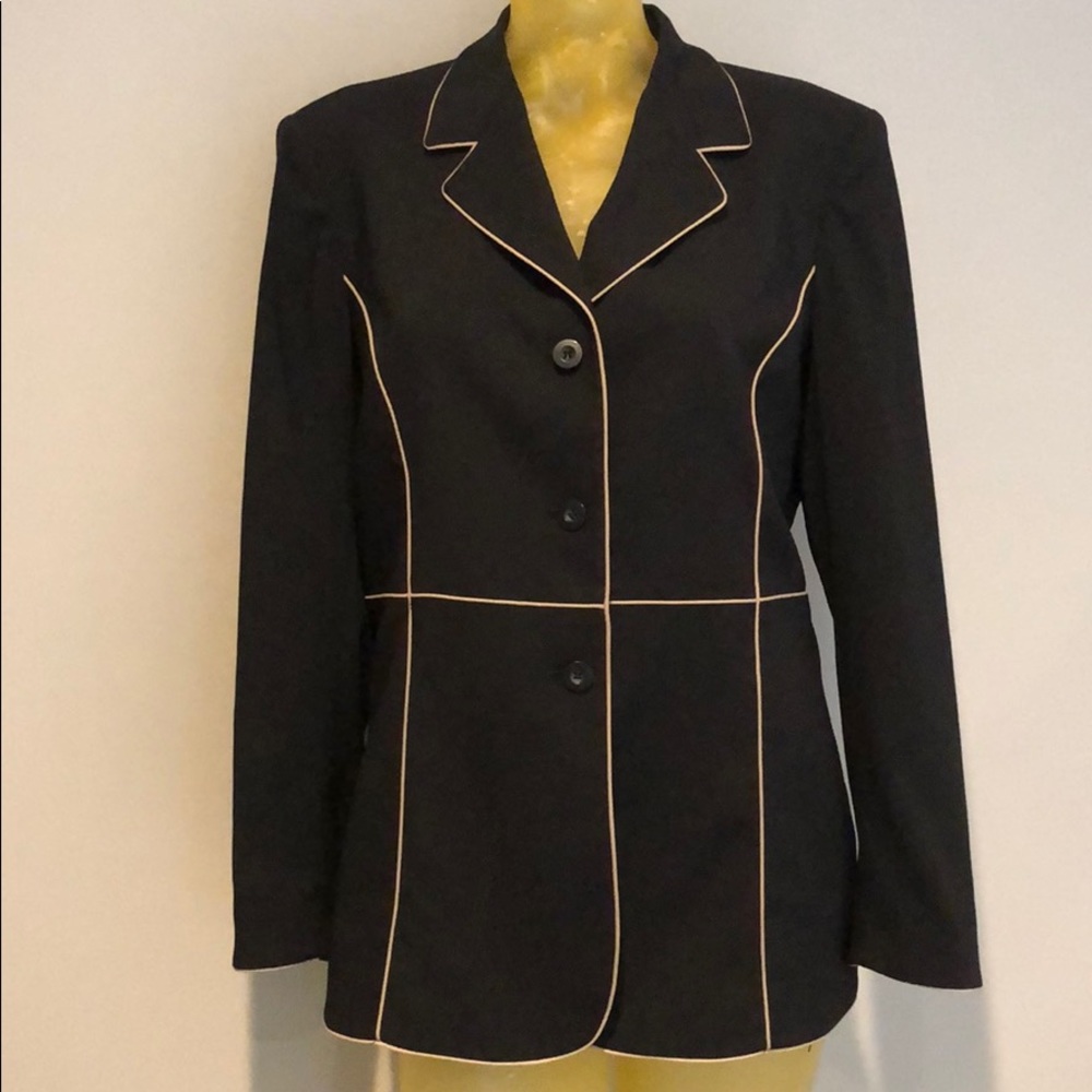 STYLE & COLLECTION 10